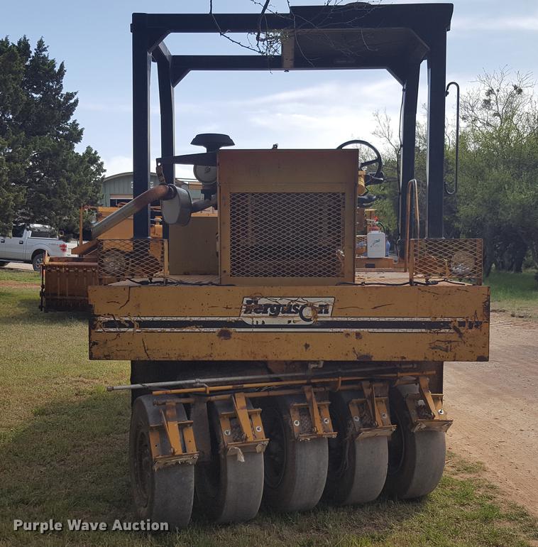 image for item FS9518 Ferguson SP1118 pneumatic roller