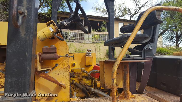 image for item FS9518 Ferguson SP1118 pneumatic roller