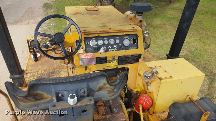 image for item FS9518 Ferguson SP1118 pneumatic roller