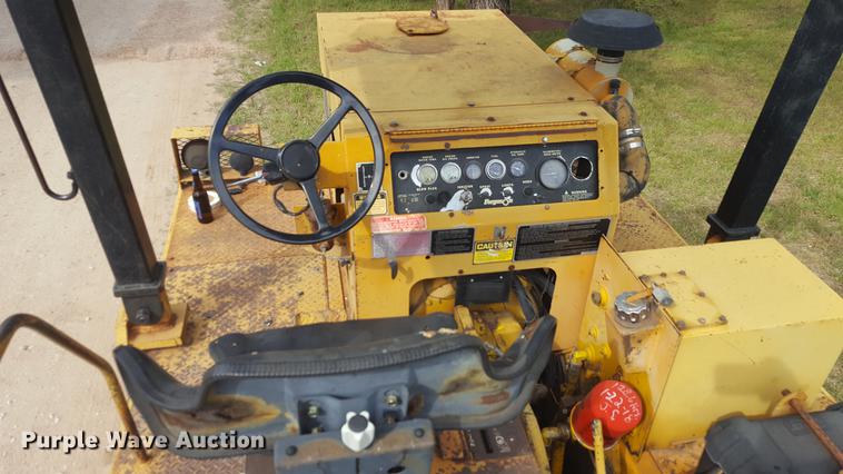 image for item FS9518 Ferguson SP1118 pneumatic roller