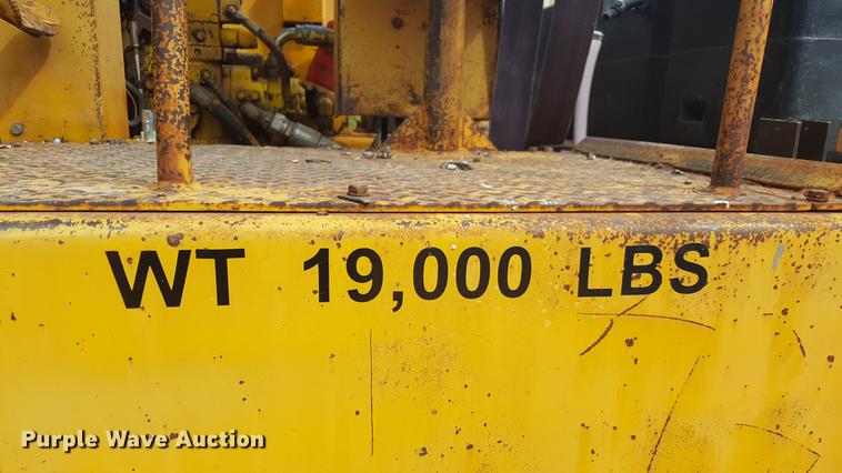 image for item FS9518 Ferguson SP1118 pneumatic roller