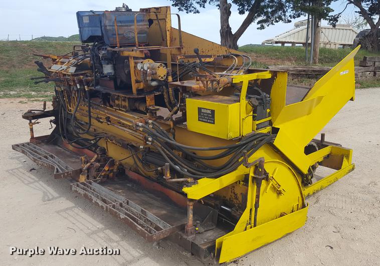 image for item FS9519 Lee Boy 900 paver