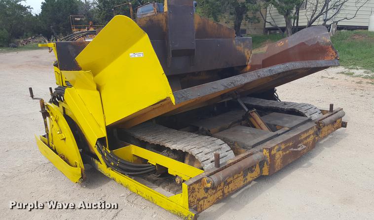 image for item FS9519 Lee Boy 900 paver