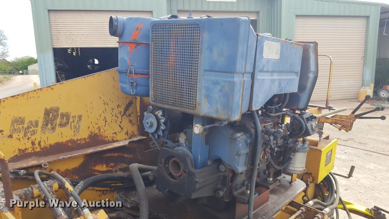 image for item FS9519 Lee Boy 900 paver