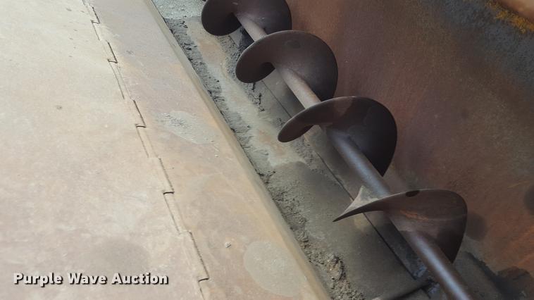 image for item FS9519 Lee Boy 900 paver