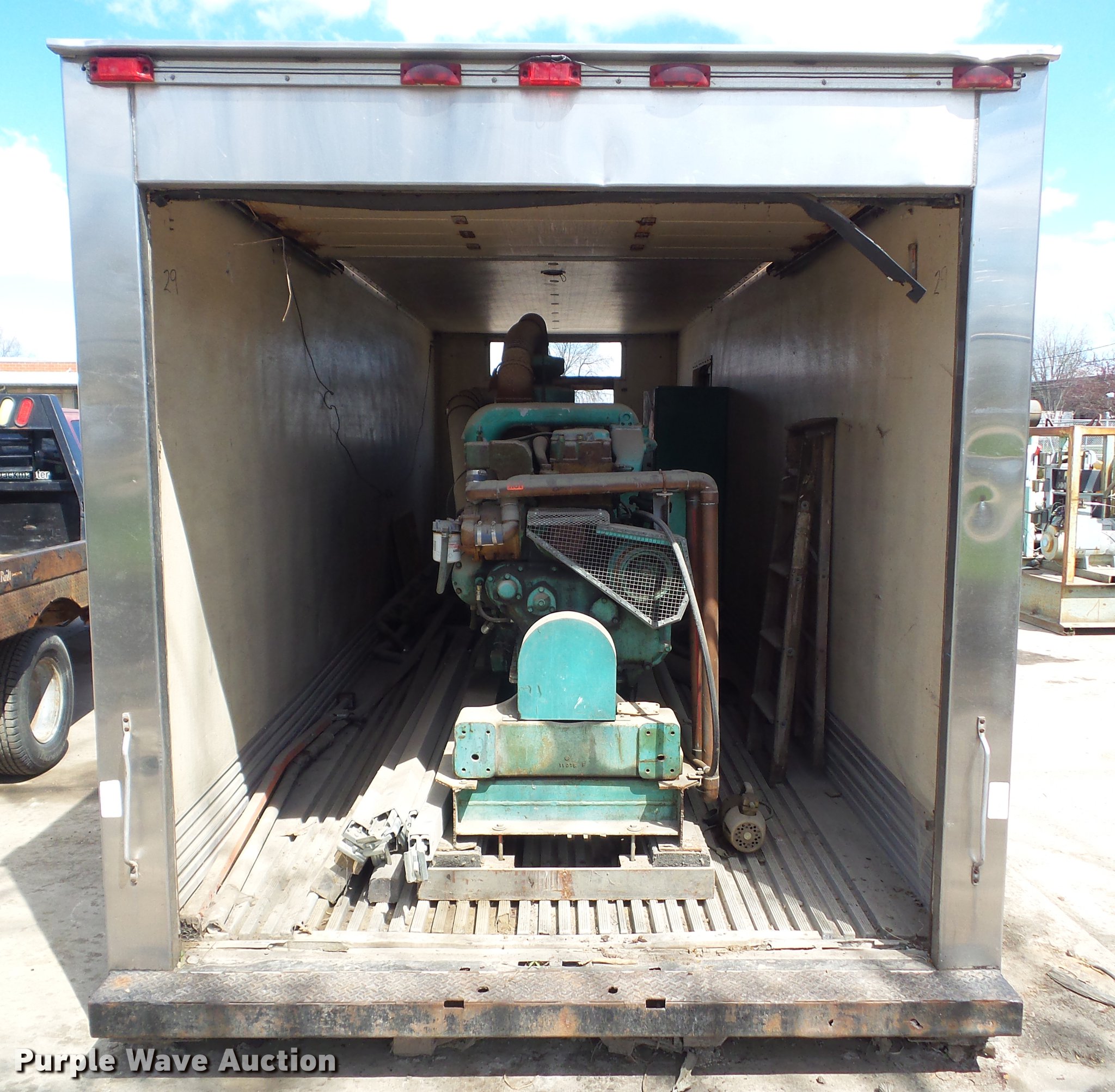 Onan 1750FE generator in Des Moines, IA Item EM9159 sold Purple Wave