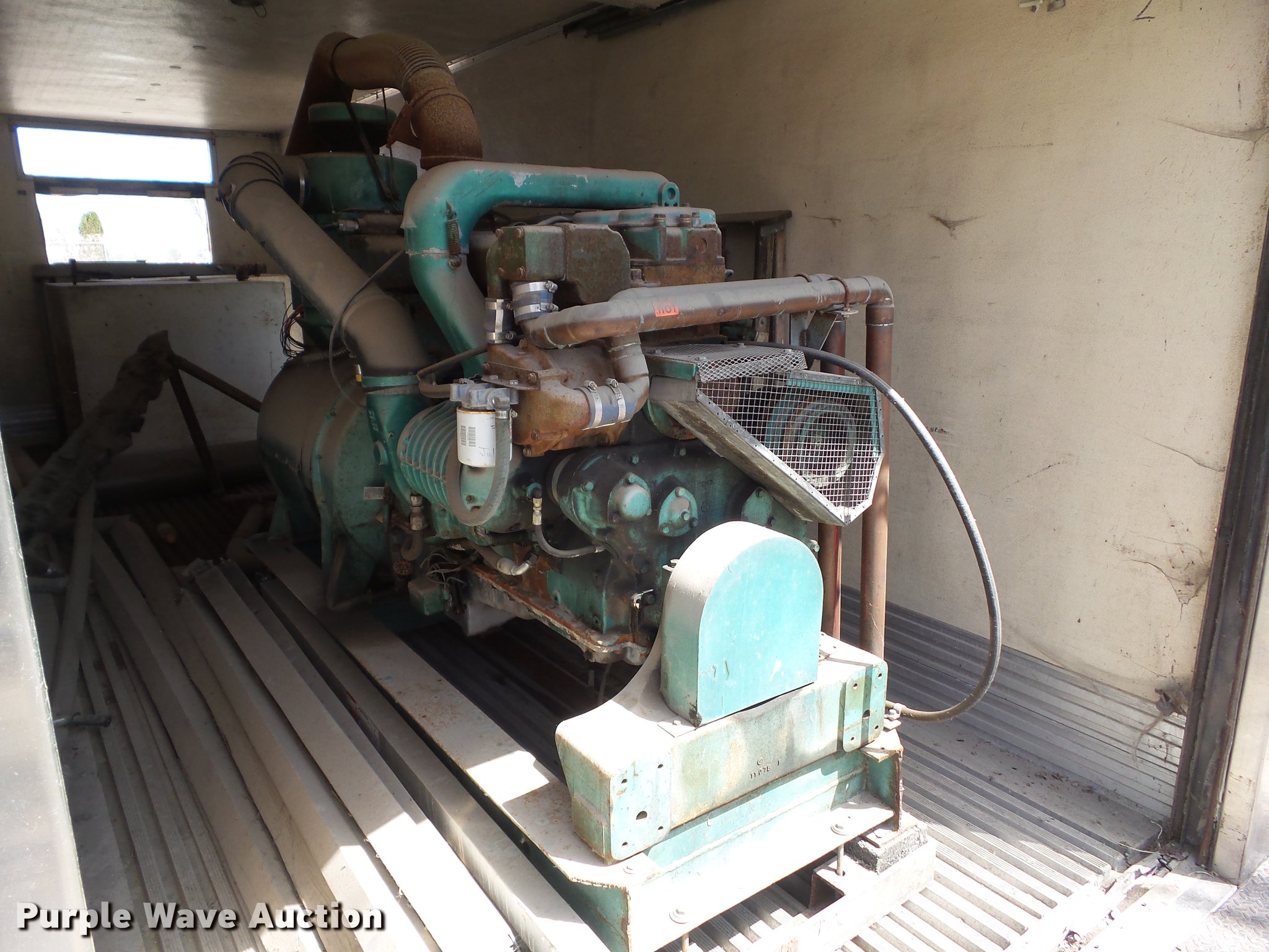 Onan 1750FE generator in Des Moines, IA Item EM9159 sold Purple Wave