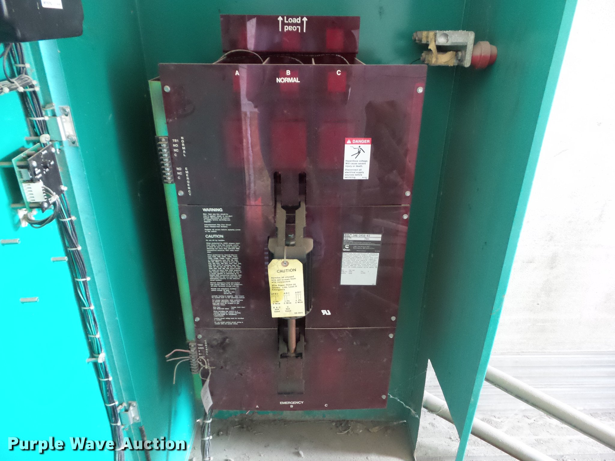 Onan 1750FE generator in Des Moines, IA Item EM9159 sold Purple Wave