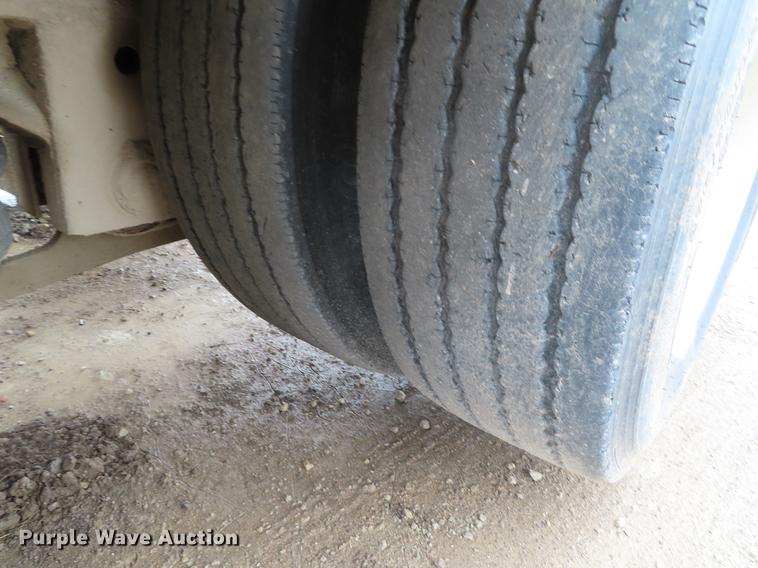 image for item DE3401 2014 Kaufman FR55DT-25K-43 lowboy equipment trailer