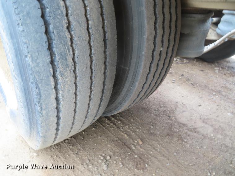 image for item DE3401 2014 Kaufman FR55DT-25K-43 lowboy equipment trailer