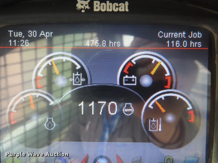 image for item DE3402 2011 Bobcat T770 skid steer