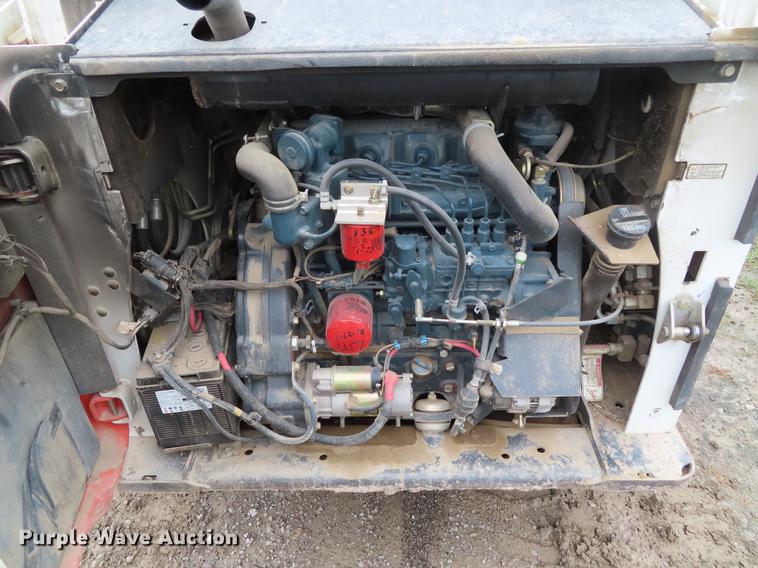 image for item DE3402 2011 Bobcat T770 skid steer