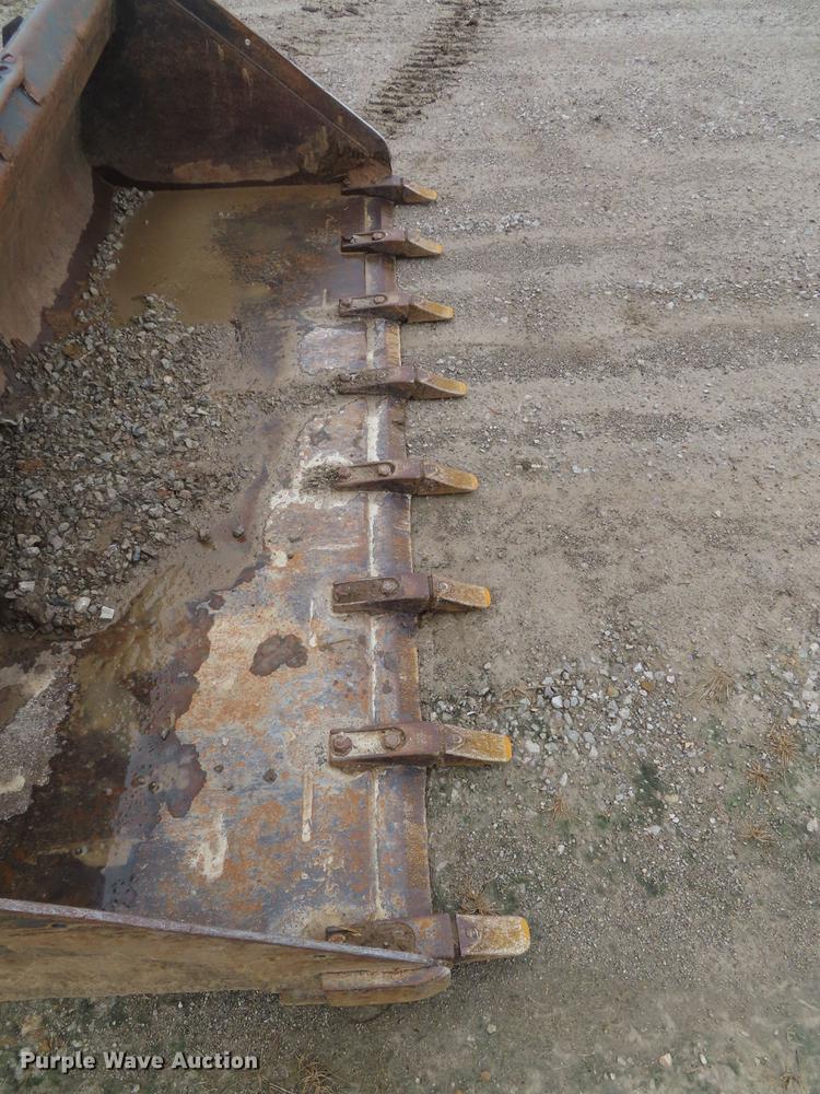 image for item DE3402 2011 Bobcat T770 skid steer