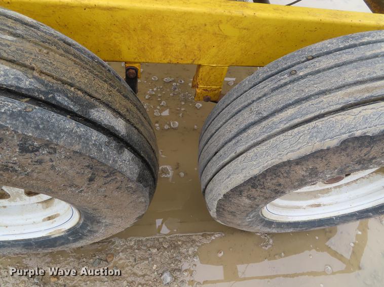 image for item DE3403 2010 HD Maxi Stinger reel trailer