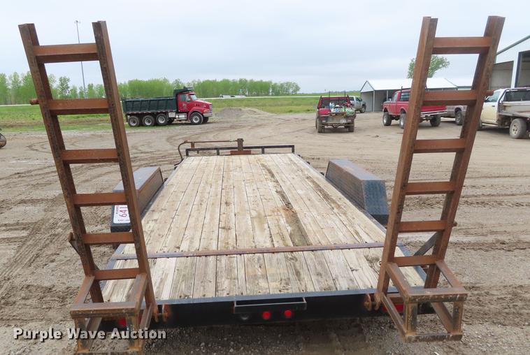 image for item DE3406 2001 PJ utility trailer