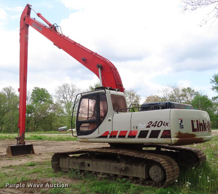 image for item DE3409 2005 Link-Belt 240 LX long reach excavator