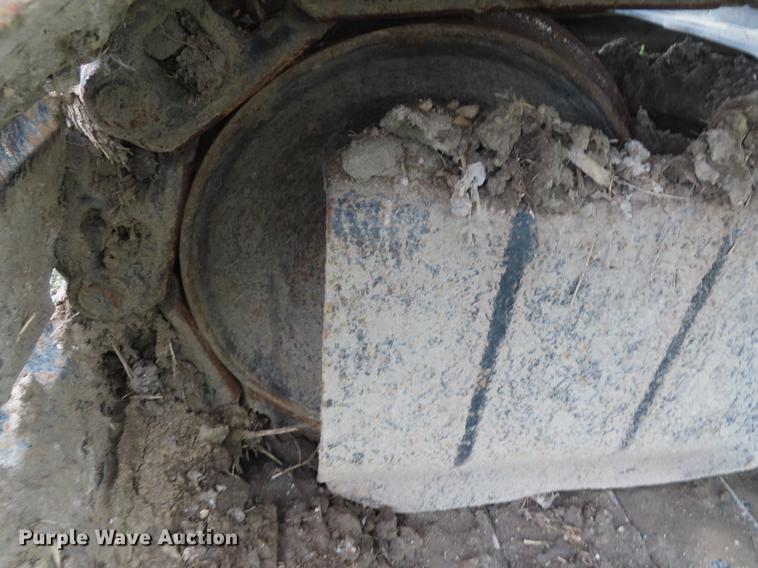 image for item DE3409 2005 Link-Belt 240 LX long reach excavator