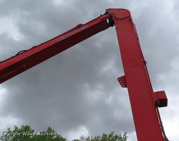 image for item DE3409 2005 Link-Belt 240 LX long reach excavator