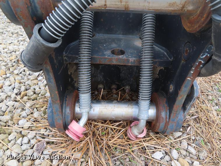 image for item DE3419 Caterpillar H120CS breaker