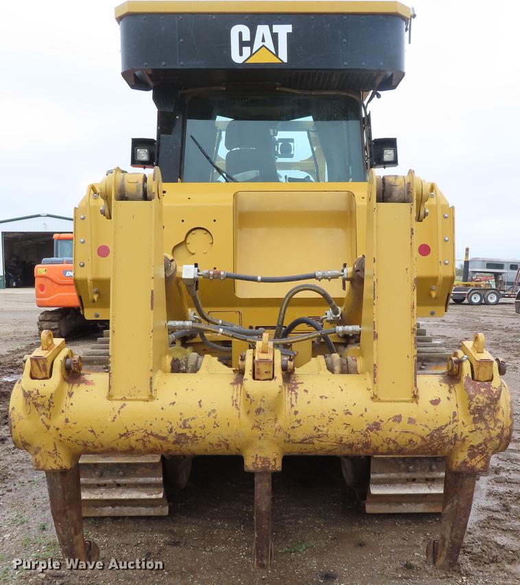 image for item DE3463 2010 Caterpillar D7E dozer