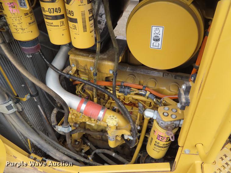 image for item DE3463 2010 Caterpillar D7E dozer