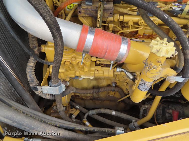 image for item DE3463 2010 Caterpillar D7E dozer