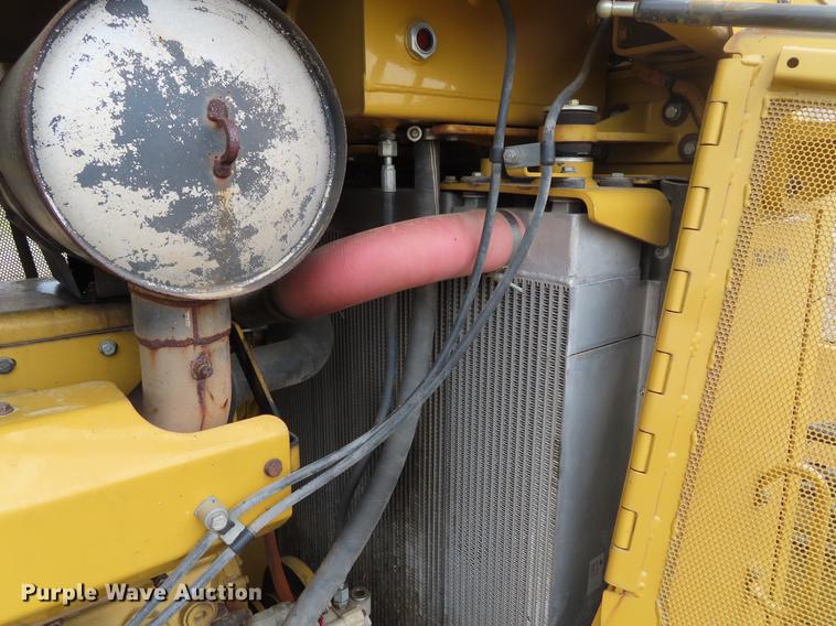 image for item DE3463 2010 Caterpillar D7E dozer