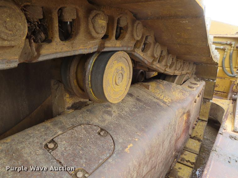 image for item DE3463 2010 Caterpillar D7E dozer