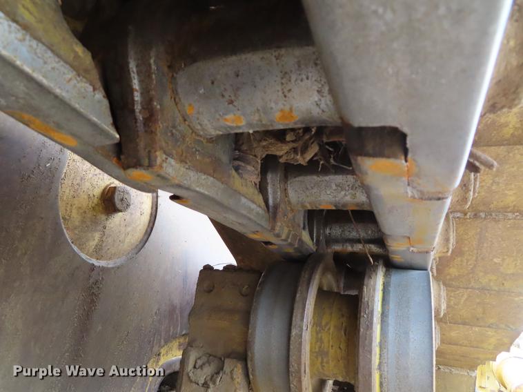 image for item DE3463 2010 Caterpillar D7E dozer