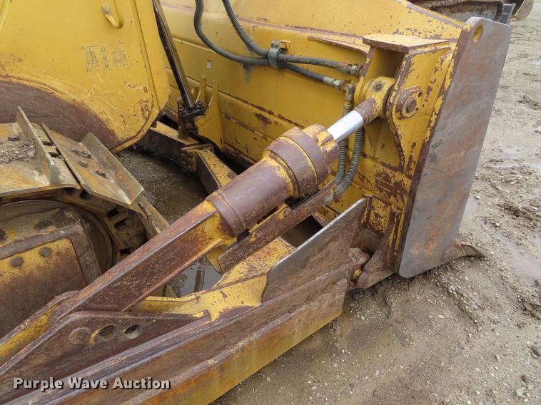 image for item DE3463 2010 Caterpillar D7E dozer