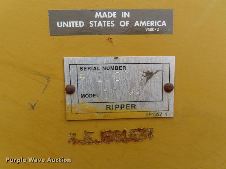 image for item DE3463 2010 Caterpillar D7E dozer