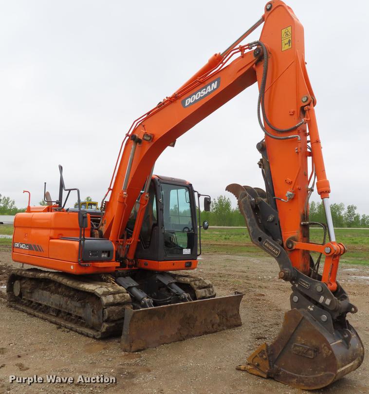 image for item DE3464 2015 Doosan DX140LC-3 excavator