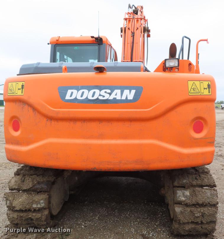 image for item DE3464 2015 Doosan DX140LC-3 excavator