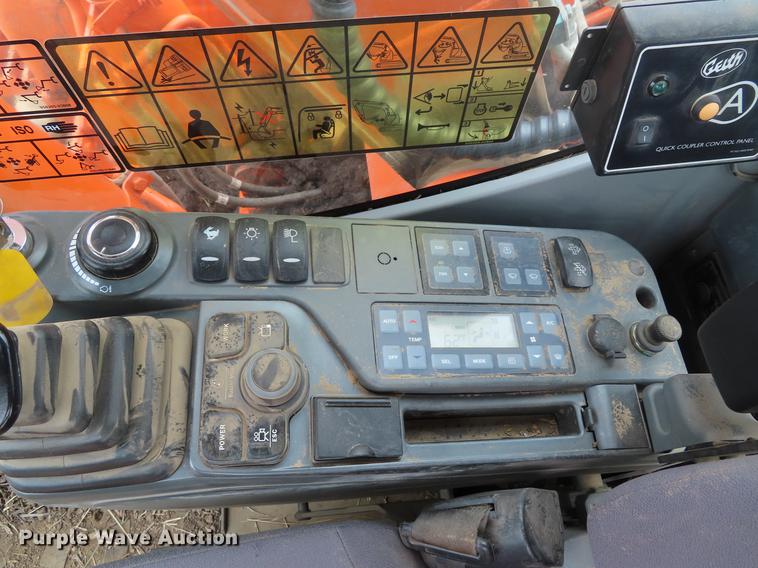 image for item DE3464 2015 Doosan DX140LC-3 excavator