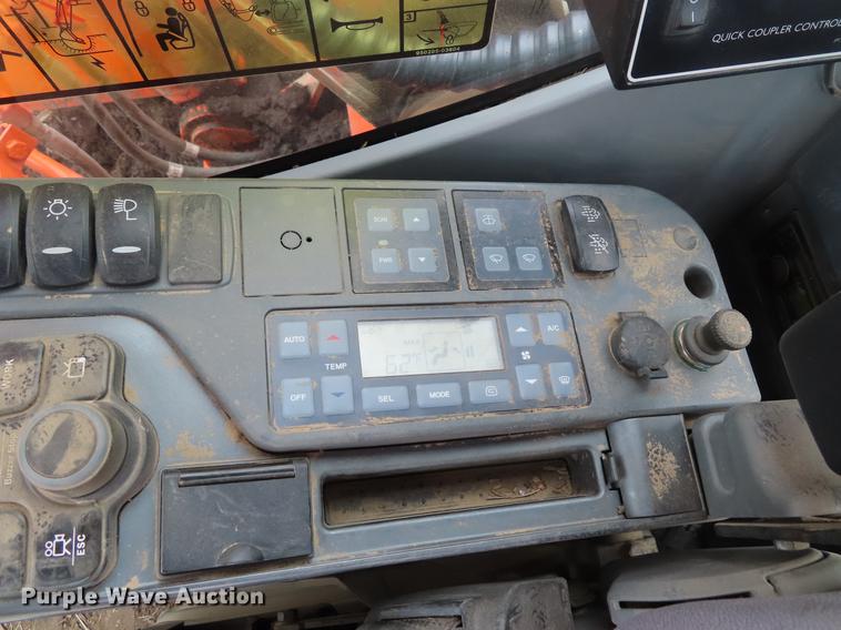 image for item DE3464 2015 Doosan DX140LC-3 excavator