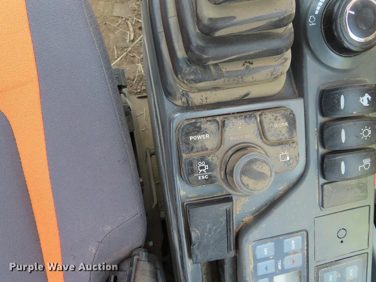 image for item DE3464 2015 Doosan DX140LC-3 excavator