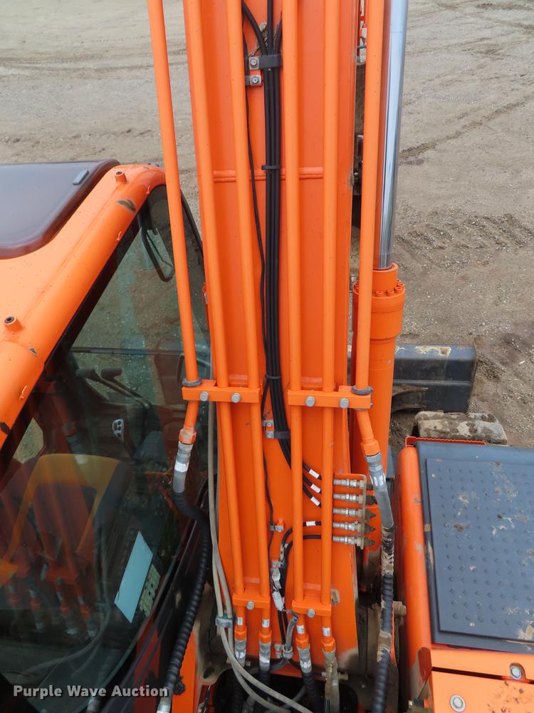 image for item DE3464 2015 Doosan DX140LC-3 excavator