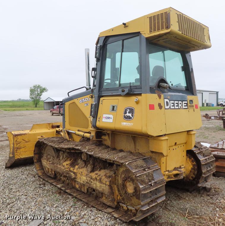 image for item DE3465 2005 John Deere 650J XLT dozer