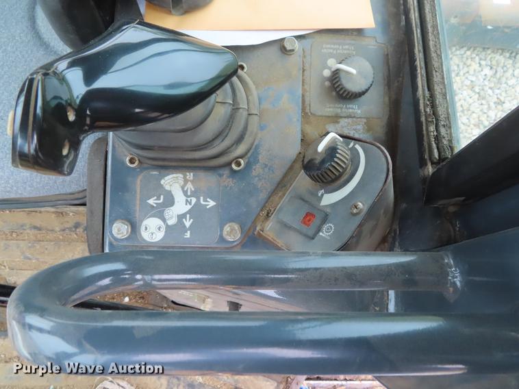 image for item DE3465 2005 John Deere 650J XLT dozer