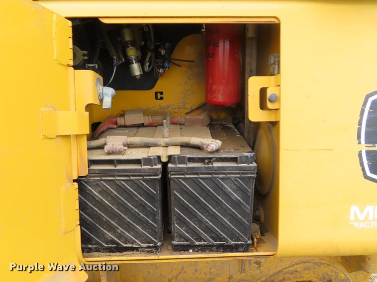 image for item DE3465 2005 John Deere 650J XLT dozer