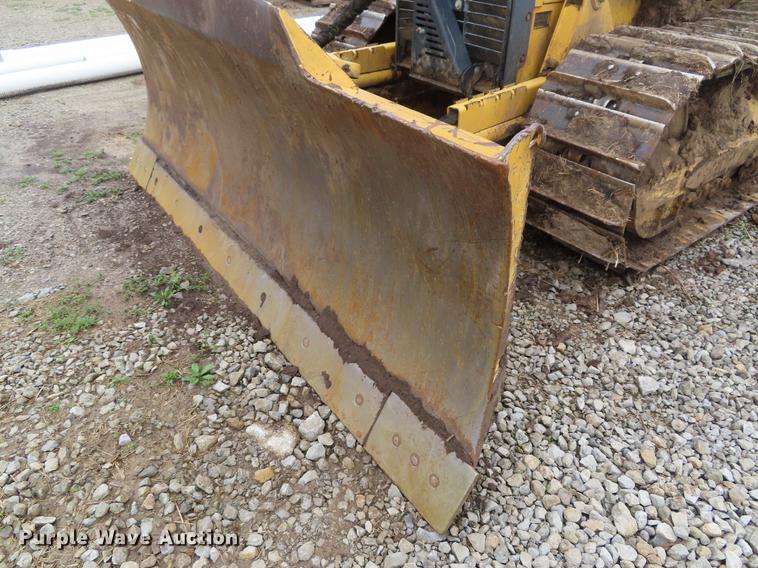 image for item DE3465 2005 John Deere 650J XLT dozer