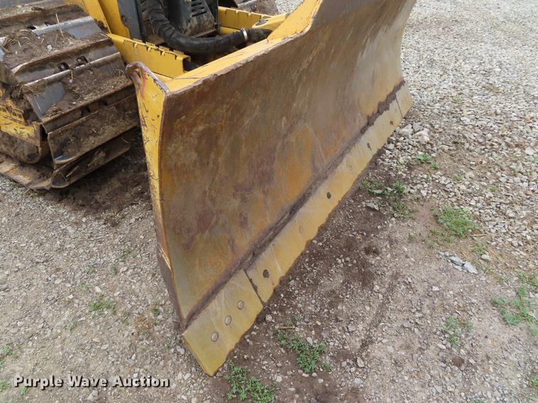 image for item DE3465 2005 John Deere 650J XLT dozer