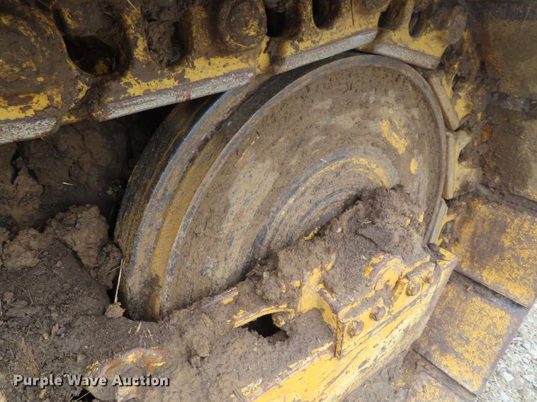 image for item DE3465 2005 John Deere 650J XLT dozer