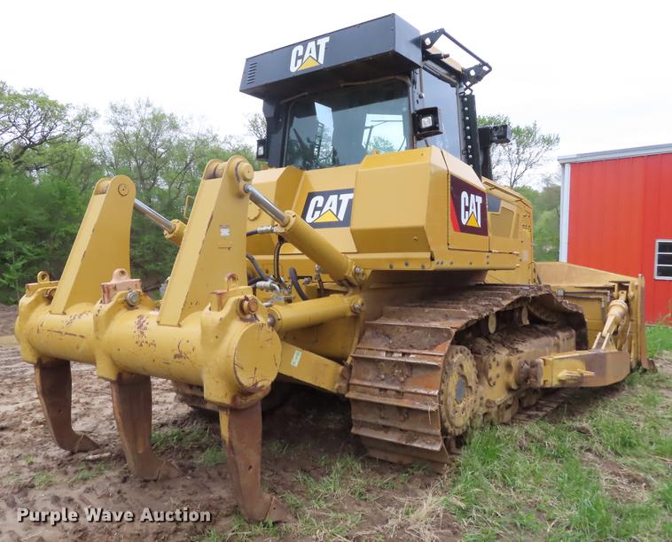 image for item DE3466 2011 Caterpillar D7E dozer