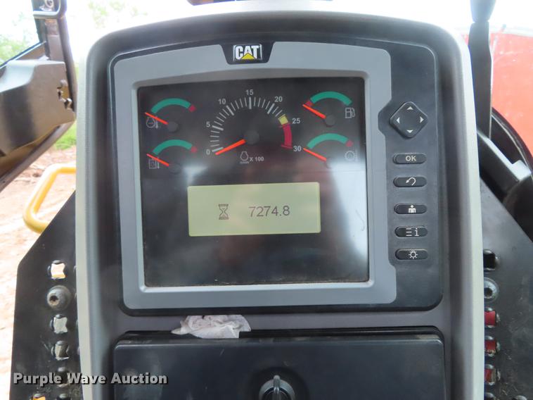 image for item DE3466 2011 Caterpillar D7E dozer