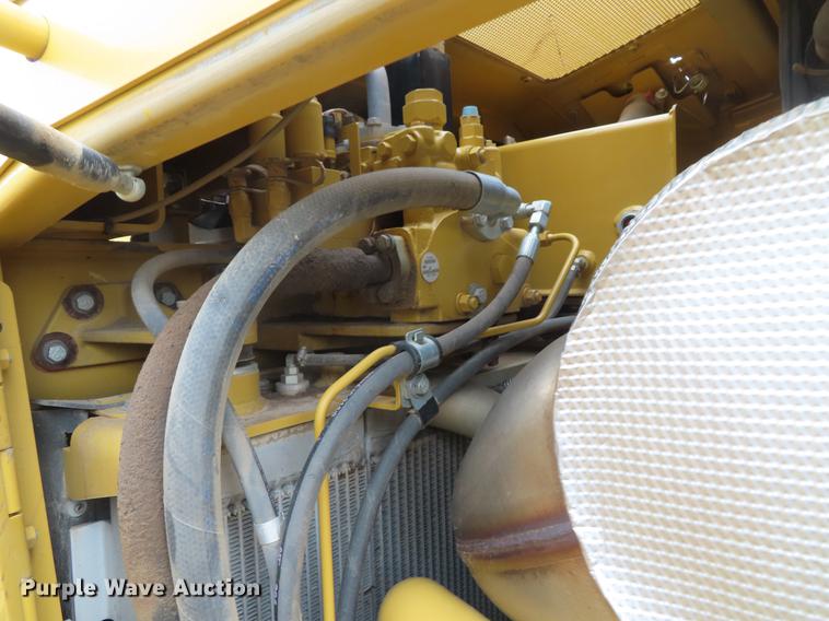 image for item DE3466 2011 Caterpillar D7E dozer