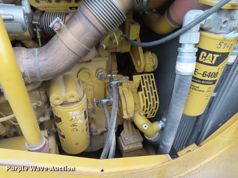 image for item DE3466 2011 Caterpillar D7E dozer