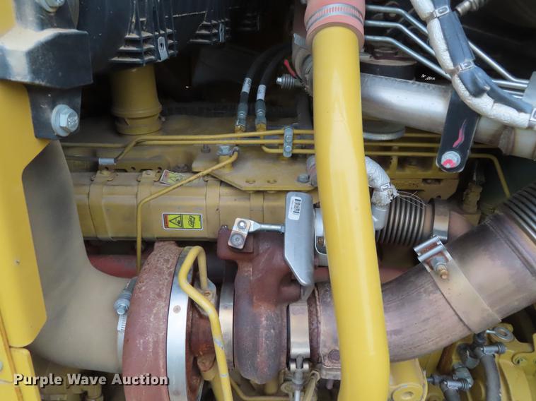 image for item DE3466 2011 Caterpillar D7E dozer