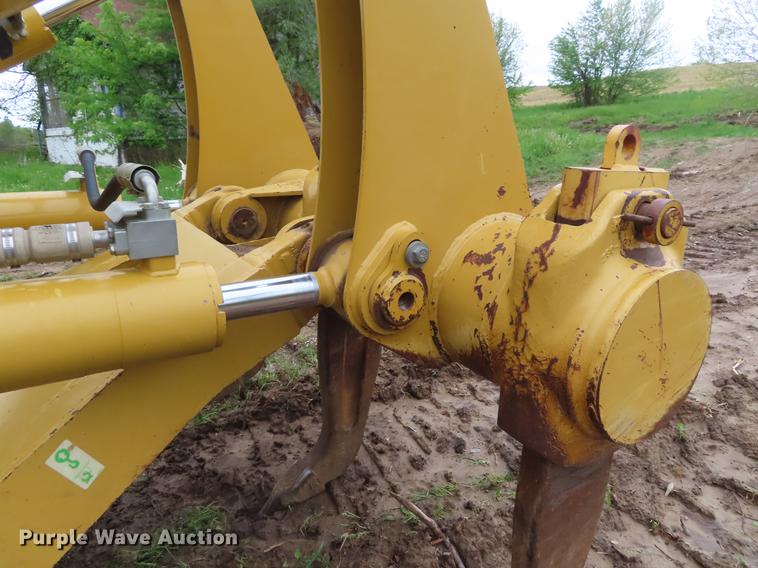 image for item DE3466 2011 Caterpillar D7E dozer