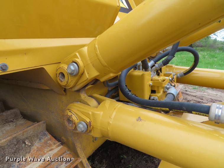 image for item DE3466 2011 Caterpillar D7E dozer